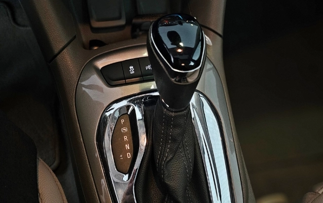 imagem-https://www.socarrao.com.br/sc-vehicle-images-prod/3105877/1789239917964-06C4zA51h8RM9j8D7P4sTnYo2FeHJs0F.jpg