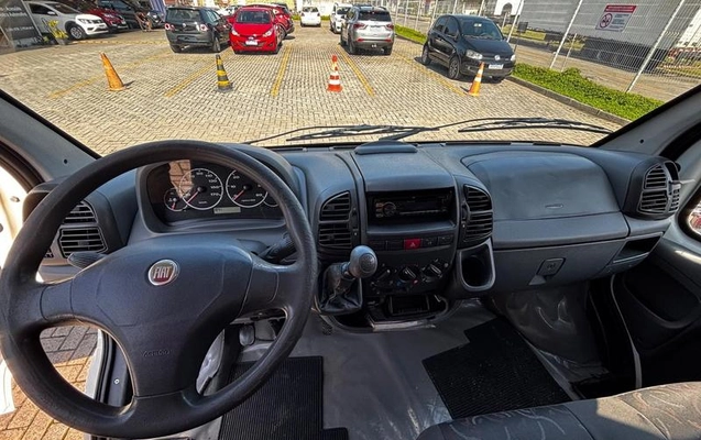 imagem-https://www.socarrao.com.br/sc-vehicle-images-prod/3105921/1786554475626-8362667_6_B_05d5447cd1.jpeg