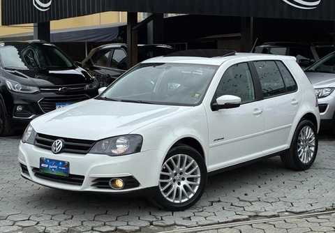 Volkswagen Golf 2014 Branco — foto 1 de 3