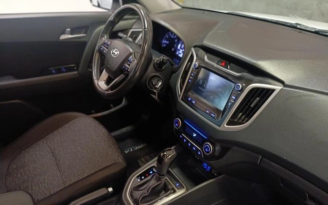 imagem-https://www.socarrao.com.br/sc-vehicle-images-prod/3106060/1789656524343-8332965_13_B_573b27fba1.jpeg