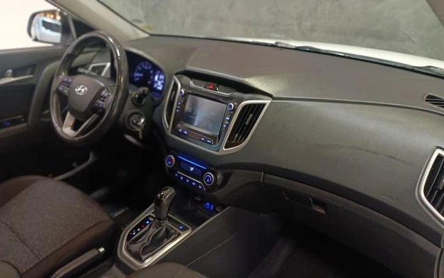 imagem-https://www.socarrao.com.br/sc-vehicle-images-prod/3106060/1789656524349-8332965_15_B_cae9dbef66.jpeg