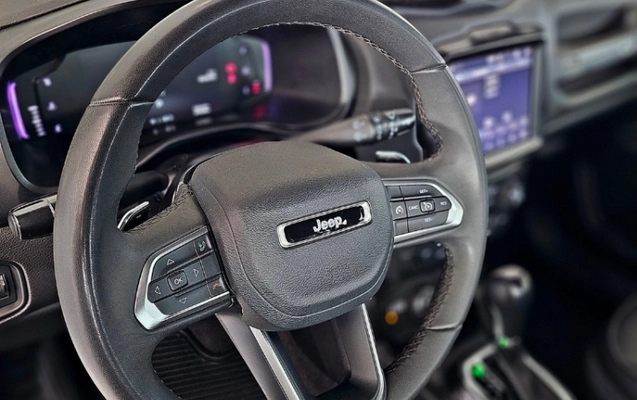 imagem-https://www.socarrao.com.br/sc-vehicle-images-prod/3106082/1789240136885-IHIUmRTsIwJrzYGyUDIk7w6AmMuYR46p.jpg