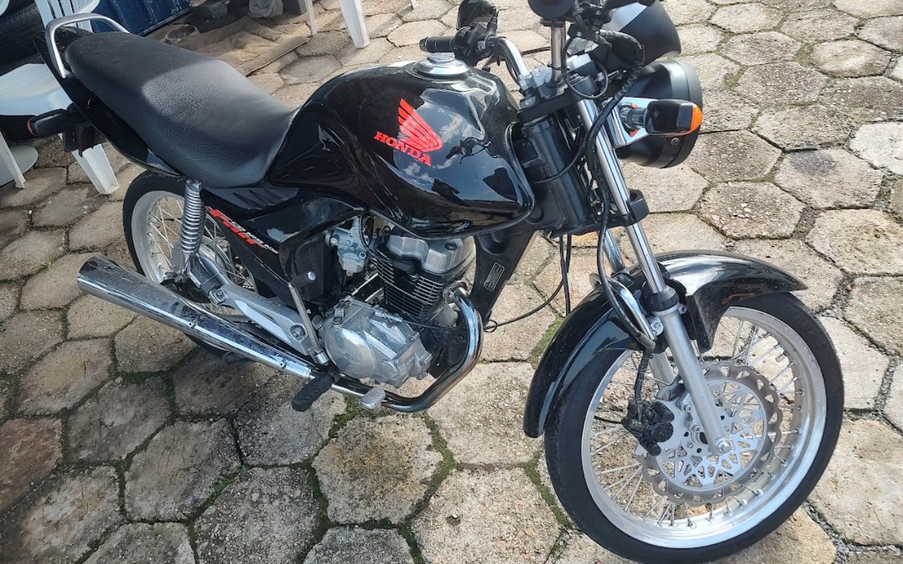 Honda CG 125 FAN / FAN KS / 125 i FAN 2009 Preto — foto 1 de 3