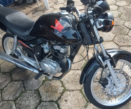 Honda CG 125 FAN / FAN KS / 125 i FAN 2009 Preto — foto 1 de 3