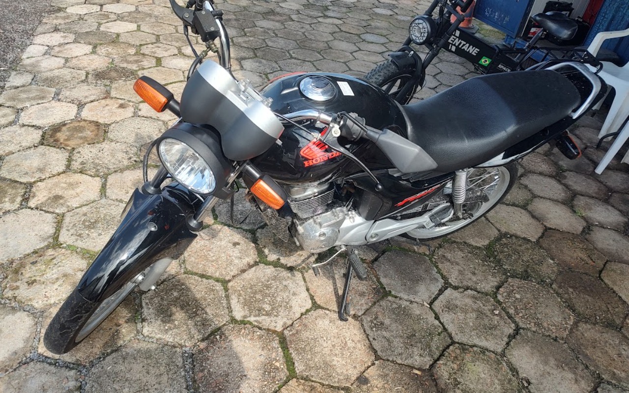 imagem-https://www.socarrao.com.br/sc-vehicle-images-prod/3106103/1786215311744-SU1HXzIwMjYwODA4XzEzMTQzODE4OV9IRFIuanBn.jpg