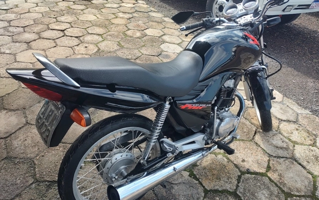 imagem-https://www.socarrao.com.br/sc-vehicle-images-prod/3106103/1786215311881-SU1HXzIwMjYwODA4XzEzMTYyODMzNl9IRFIuanBn.jpg