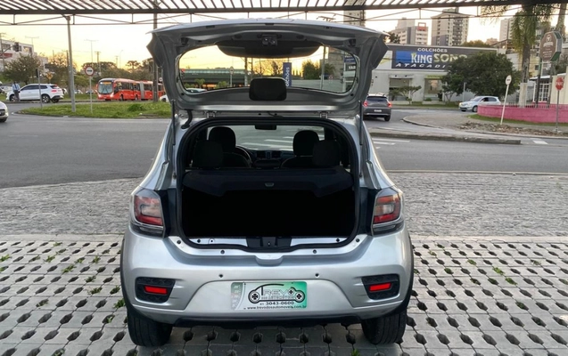 imagem-https://www.socarrao.com.br/sc-vehicle-images-prod/3106137/1788639344607-OS5qcGVn.jpeg