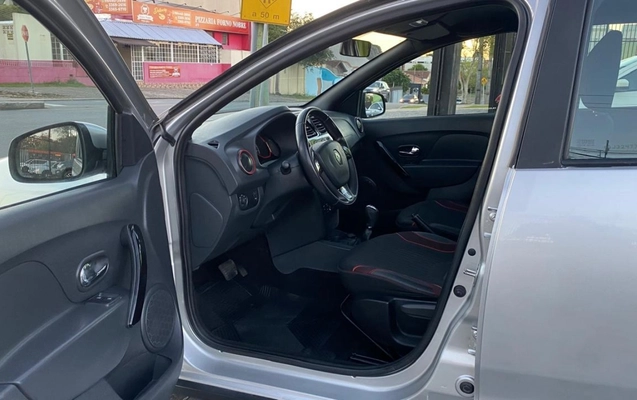 imagem-https://www.socarrao.com.br/sc-vehicle-images-prod/3106137/1788639344968-MTMuanBlZw.jpeg