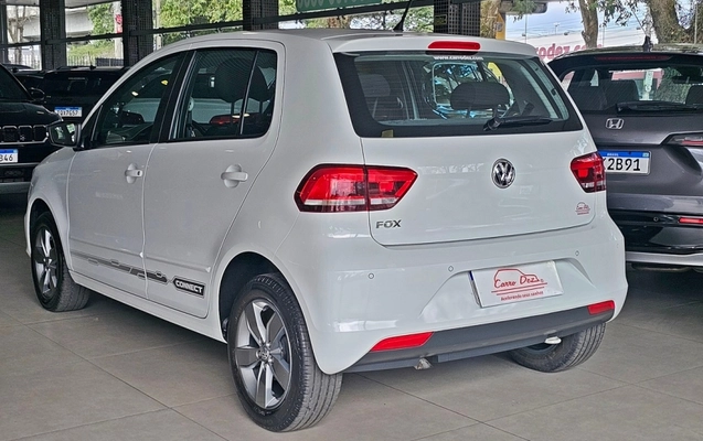 imagem-https://www.socarrao.com.br/sc-vehicle-images-prod/3106163/1788032673584-VYlKhE4kow5do22wx3cvYMvH6Nxi8HLc.jpg