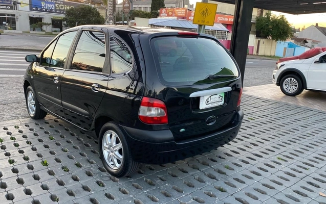 imagem-https://www.socarrao.com.br/sc-vehicle-images-prod/3106208/1787672225939-Ni5qcGVn.jpeg
