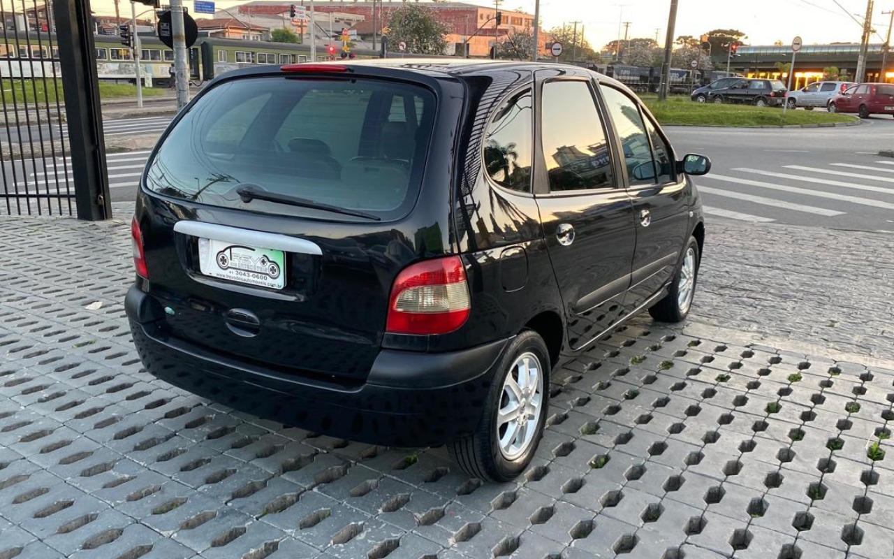 imagem-https://www.socarrao.com.br/sc-vehicle-images-prod/3106208/1787672226108-Ny5qcGVn.jpeg