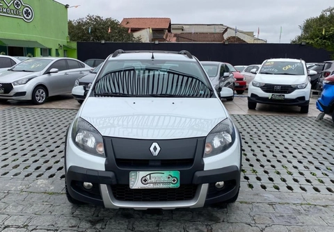 Renault Sandero 2014 Branco — foto 1 de 3