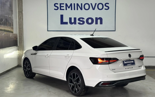 imagem-https://www.socarrao.com.br/sc-vehicle-images-prod/3106247/1786797068086-integration-api-6j6p1Sgl62CAkrZdPBDZ1VL9xcx5gHjP.jpg