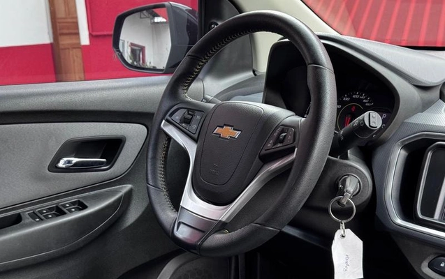 imagem-https://www.socarrao.com.br/sc-vehicle-images-prod/3106306/1789069032958-8350804_8_B_1b98d199cf.jpeg
