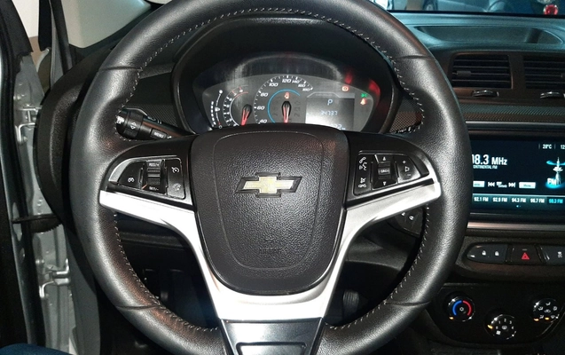 imagem-https://www.socarrao.com.br/sc-vehicle-images-prod/3106502/1786224694240-MTcuanBlZw.jpeg