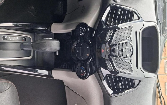 imagem-https://www.socarrao.com.br/sc-vehicle-images-prod/3106503/1787843163877-8362956_9_B_8f4269fc2f.jpeg
