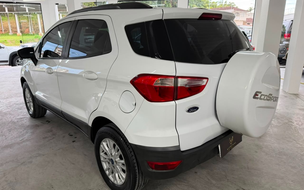 imagem-https://www.socarrao.com.br/sc-vehicle-images-prod/3106662/1786233032204-YjI5MTY5M2ItMjlmMy00ODFkLThjOWMtOTAzYTFjMjg2YzM2LmpwZw.jpg