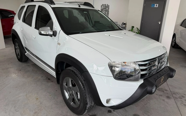 imagem-https://www.socarrao.com.br/sc-vehicle-images-prod/3106667/1786233275622-NzA3YjJkYzItYzAxMy00NWJlLWI3NTctYzQxZjk2YjQxZWI1LmpwZw.jpg