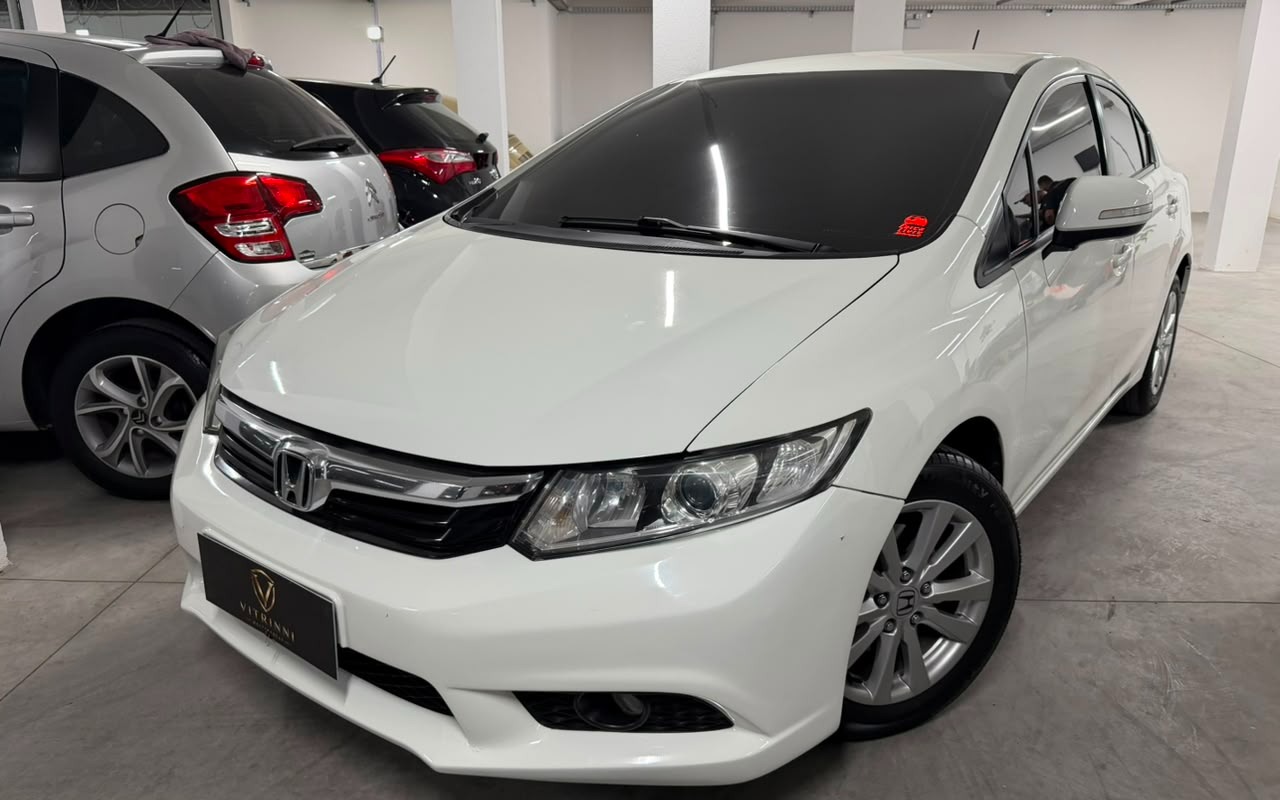 imagem de Sedan LXR 2.0 Flexone 16V Aut. 4p