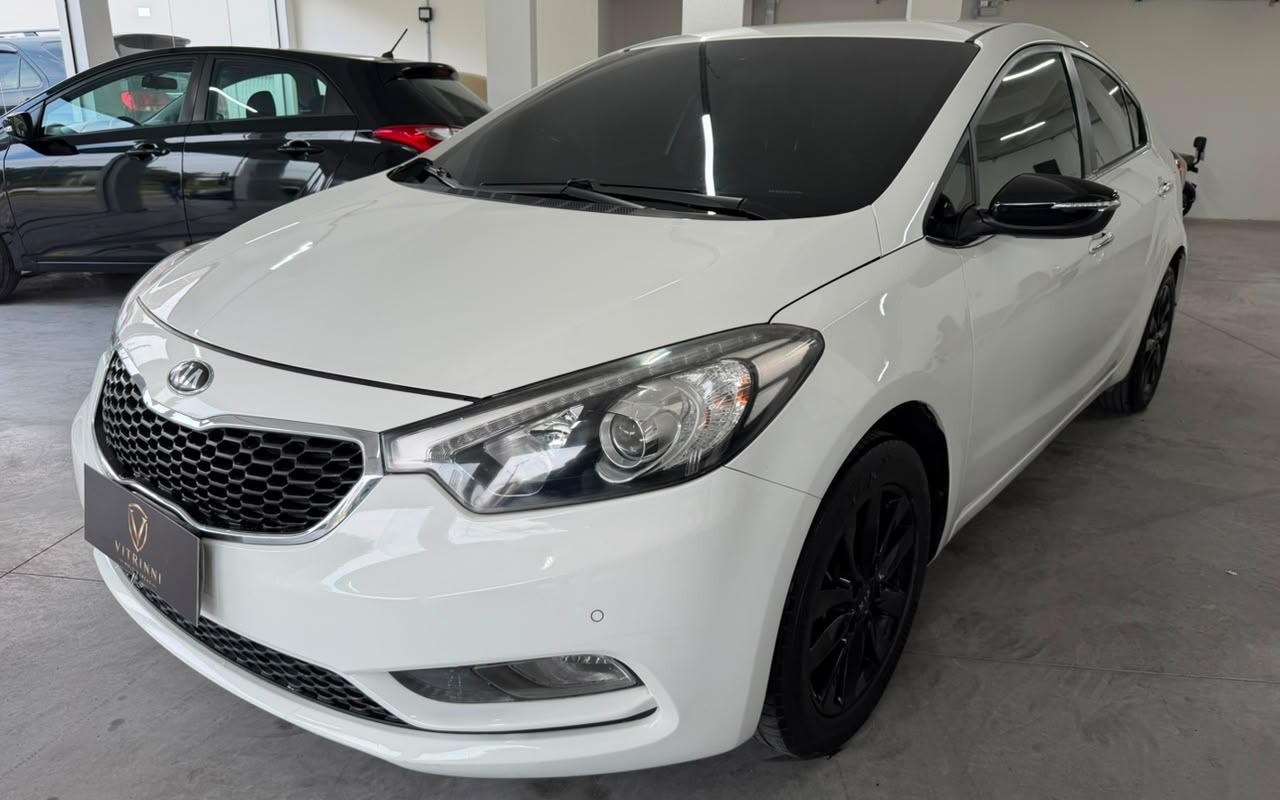 Kia Cerato 1.6 16V Flex Aut. 2015 Branco — foto 1 de 3
