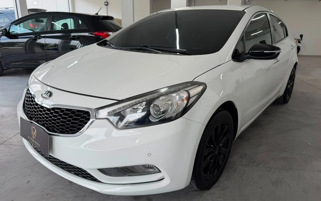 imagem-https://www.socarrao.com.br/sc-vehicle-images-prod/3106693/1786234336656-MmU0MmZhOGQtMmVmZi00Y2RiLWEyOTgtM2QzNWVkZTFmMzJiLmpwZw.jpg