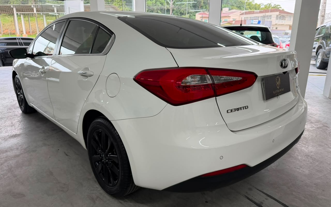 imagem-https://www.socarrao.com.br/sc-vehicle-images-prod/3106693/1786234336902-NzM2NDMxN2QtZTEwNS00MDBhLTk2MWYtODBiMGI3NjUwMzRkLmpwZw.jpg