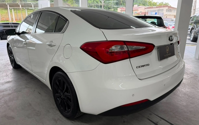 imagem-https://www.socarrao.com.br/sc-vehicle-images-prod/3106693/1786234336902-NzM2NDMxN2QtZTEwNS00MDBhLTk2MWYtODBiMGI3NjUwMzRkLmpwZw.jpg