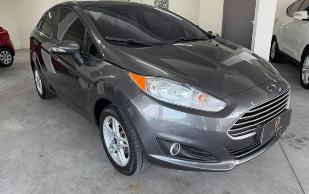 imagem-https://www.socarrao.com.br/sc-vehicle-images-prod/3106709/1786234543915-OWVlODk4MmQtZDIyZi00ODEyLTkzZWEtOGVkNzdiOTljODMwLmpwZw.jpg