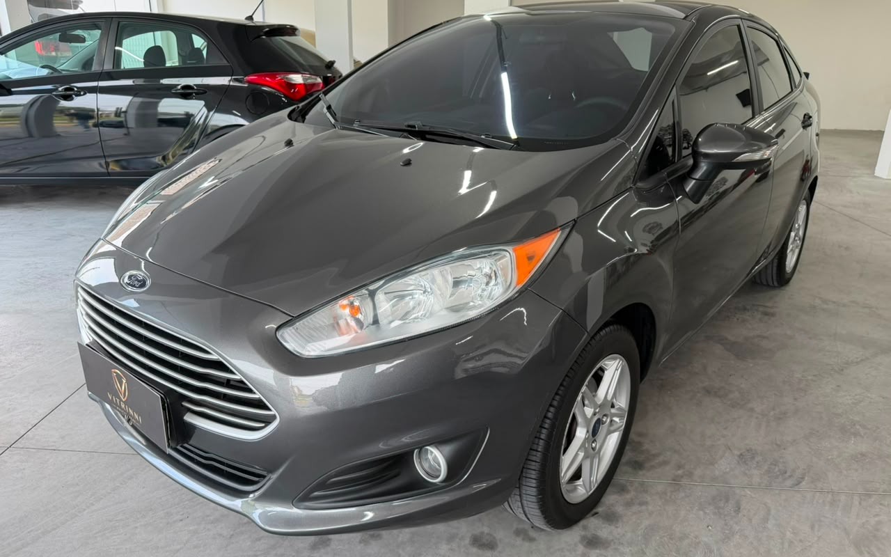 imagem-https://www.socarrao.com.br/sc-vehicle-images-prod/3106709/1786234544059-NTc3NWIxODktOTg5Yi00YjFmLTg1MzEtMTA0MDIyNjA0NzJkLmpwZw.jpg