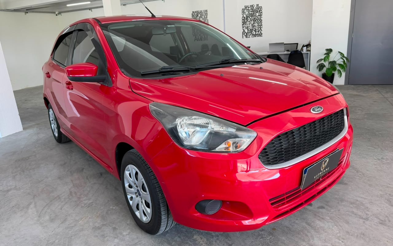 imagem-https://www.socarrao.com.br/sc-vehicle-images-prod/3106721/1786235097976-YWY3YjIwNGUtMzYyMi00MzlmLTljOTEtMDE2OTE1OTZjZmY4LmpwZw.jpg