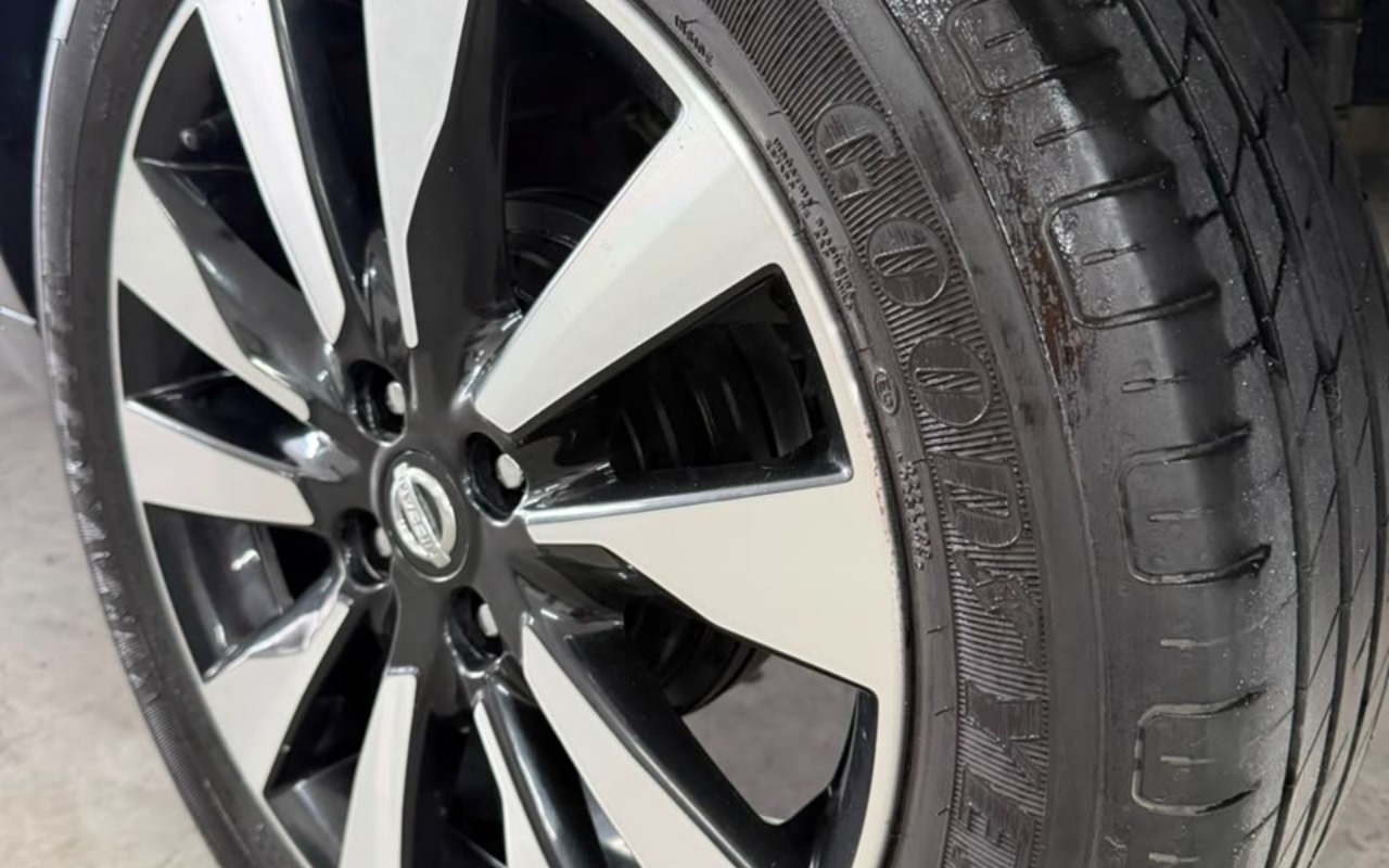 imagem-https://www.socarrao.com.br/sc-vehicle-images-prod/3106815/1786240116512-ZDNmMDllM2YtOTg0MS00YWNlLWE0YTQtY2NiZGE0NDRiOGE2LmpwZw.jpg