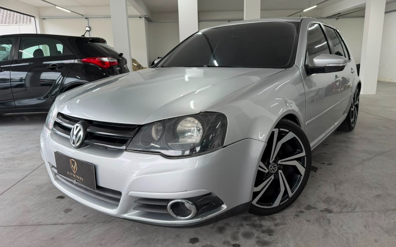 Volkswagen Golf 2013 Prata — foto 1 de 3