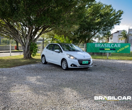 Peugeot 208 2017 Branco — foto 1 de 3