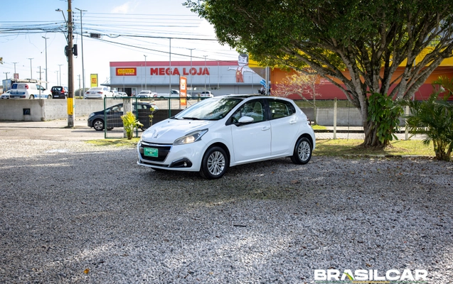imagem-https://www.socarrao.com.br/sc-vehicle-images-prod/3114702/1786306859850-003_2bc09b3d0aede129291fba33372f6ff7.jpg