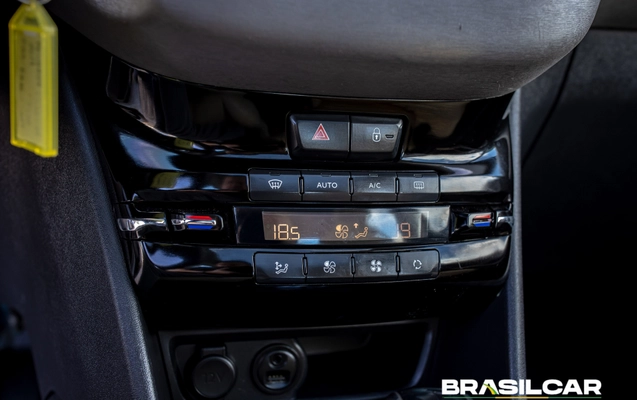 imagem-https://www.socarrao.com.br/sc-vehicle-images-prod/3114702/1786306859862-003_a880695ddd262dfe21f134e8caca0fc6.jpg