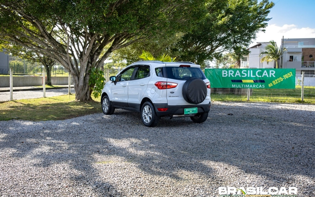 imagem-https://www.socarrao.com.br/sc-vehicle-images-prod/3114703/1786307185275-003_fa190a66d85701aa604e4d63201e8432.jpg