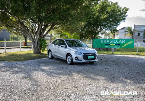 Chevrolet Onix 2021 Prata — foto 1 de 3