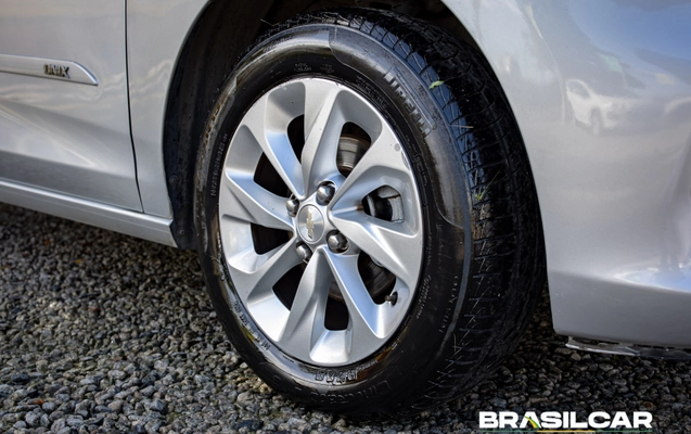 imagem-https://www.socarrao.com.br/sc-vehicle-images-prod/3114706/1786307985153-003_83b0b5c3efece81286f6d107480f3221.jpg