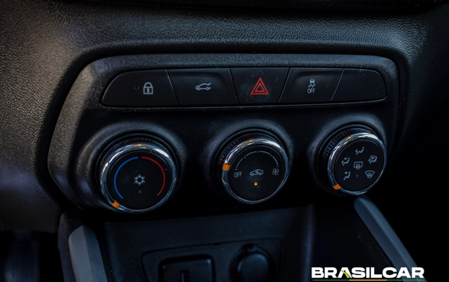 imagem-https://www.socarrao.com.br/sc-vehicle-images-prod/3114706/1786307985167-003_9a0329adaddf12f01ceea612b6127010.jpg