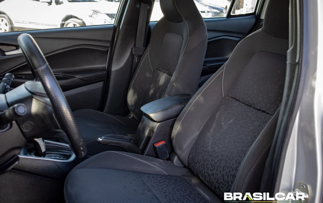 imagem-https://www.socarrao.com.br/sc-vehicle-images-prod/3114706/1786307985172-003_c295e1cb1b2fb442554292e96c4ec2a0.jpg