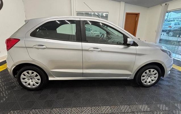 imagem-https://www.socarrao.com.br/sc-vehicle-images-prod/3114725/1786324286844-8223568_4_B_b92b22a82d.jpeg