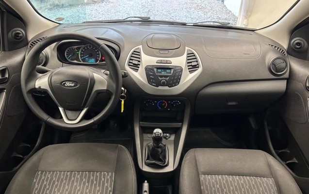 imagem-https://www.socarrao.com.br/sc-vehicle-images-prod/3114725/1786324286852-8223568_17_B_db35d8434a.jpeg