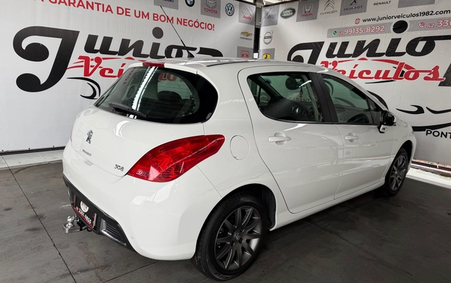 imagem-https://www.socarrao.com.br/sc-vehicle-images-prod/3123320/1786365085143-9a4d51bf-1b8c-4870-8223-e820ae16ce2f.jpg