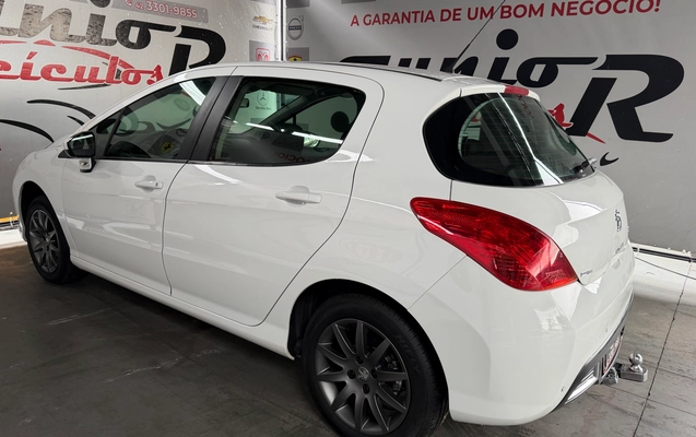 imagem-https://www.socarrao.com.br/sc-vehicle-images-prod/3123320/1786365085144-1f81bb4a-e98a-4b67-aa8e-65684ee692c8.jpg