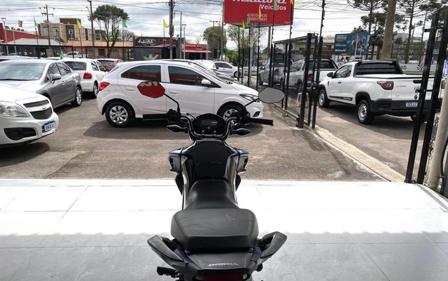 imagem-https://www.socarrao.com.br/sc-vehicle-images-prod/3123350/1788548587911-8321113_9_B_9c9531d917.jpeg