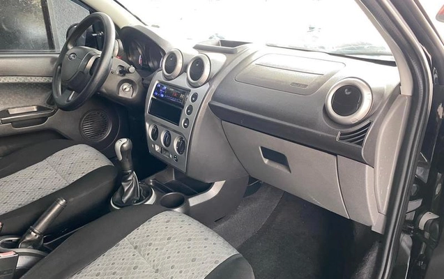 imagem-https://www.socarrao.com.br/sc-vehicle-images-prod/3123467/1789479913495-8197902_23_B_673e67ec45.jpeg