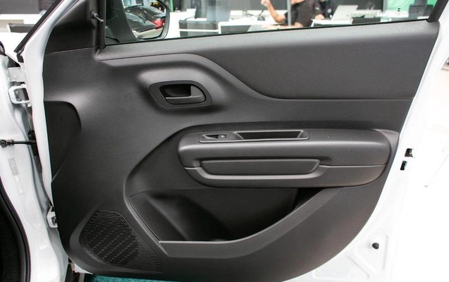 imagem-https://www.socarrao.com.br/sc-vehicle-images-prod/3123491/1787403263920-8363401_5_B_764243a632.jpeg