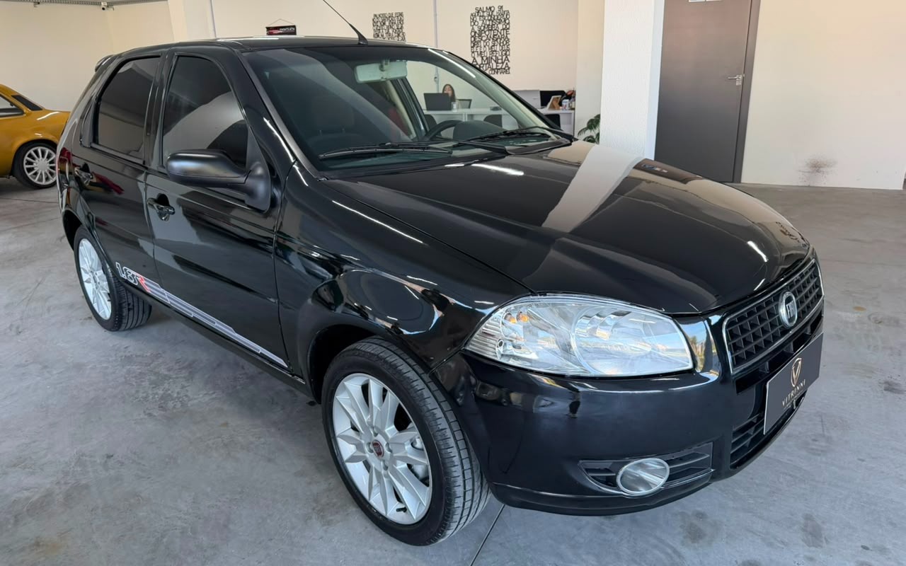 imagem-https://www.socarrao.com.br/sc-vehicle-images-prod/3123540/1786366034385-ZjgxMjk2YjctMmI4Ni00ZTE5LWJlZTItZGFlMzUwYzE2M2Y1ICgxKS5qcGc.jpg
