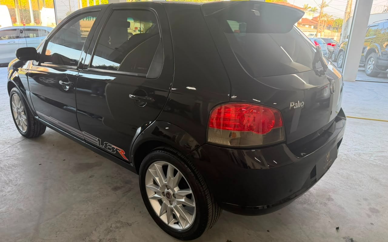 imagem-https://www.socarrao.com.br/sc-vehicle-images-prod/3123540/1786366034511-MDUxMWEzYTQtNTBhMy00YjU1LTk4ZjctYjRkMGJiMTYxNTI2LmpwZw.jpg