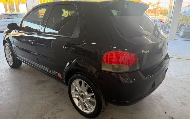 imagem-https://www.socarrao.com.br/sc-vehicle-images-prod/3123540/1786366034511-MDUxMWEzYTQtNTBhMy00YjU1LTk4ZjctYjRkMGJiMTYxNTI2LmpwZw.jpg